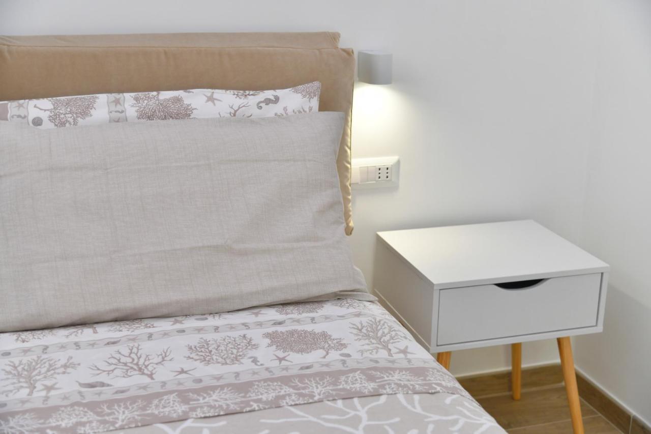 Casa Glem Apartment อีสเกีย ภายนอก รูปภาพ