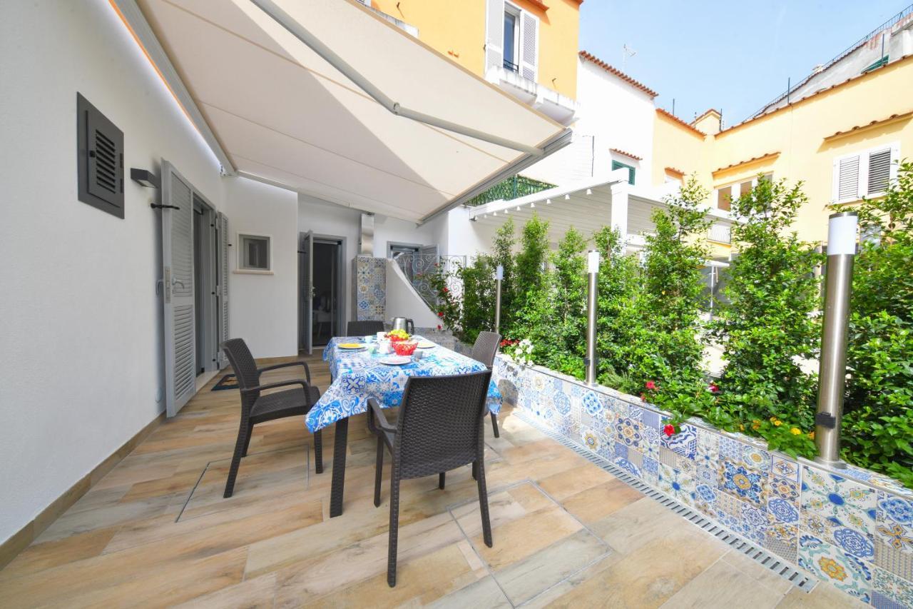 Casa Glem Apartment อีสเกีย ภายนอก รูปภาพ